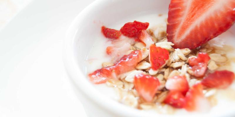 严苛工况下阀门密封如何破局?从PTFE到石墨缠绕垫的选型实战指南